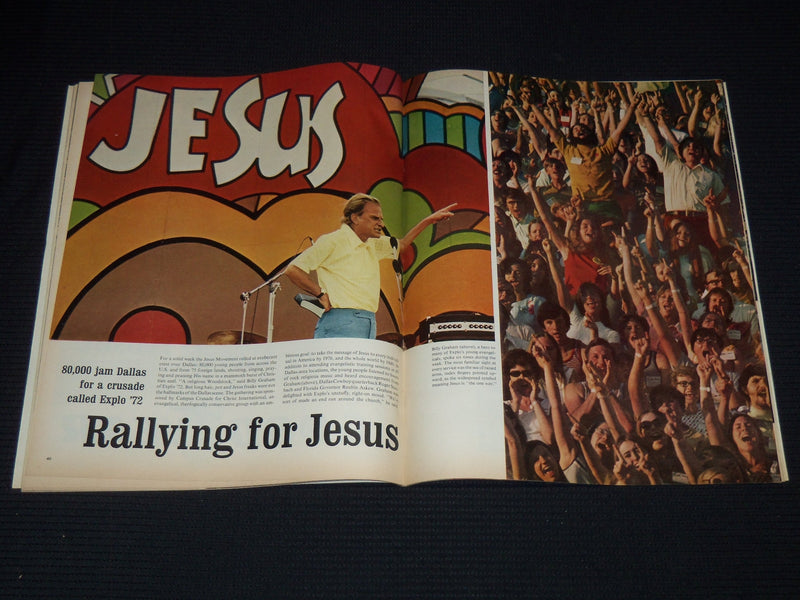 1972 JUNE 30 LIFE MAGAZINE - RALLYING FOR JESUS EXPO '72 DALLAS- REVOLUTION - #5