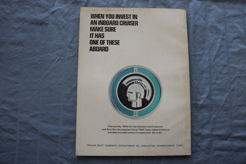 1969 AUGUST YACHTING MAGAZINE - RACING AND CRUISING COVER - E 9488