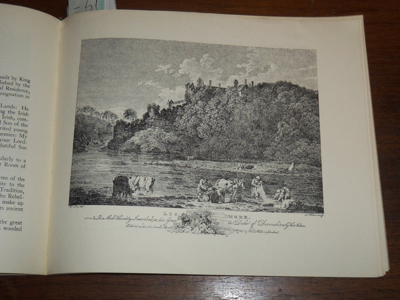 1963 MILTON'S VIEWS OF SEATS AND DEMESNES SOFTCOVER BOOK - IRELAND - K 1257