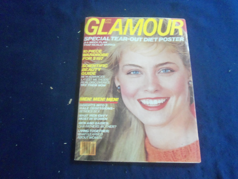 1980 JANUARY GLAMOUR MAGAZINE - KIM ALEXIS COVER - FASHION - B 4165T