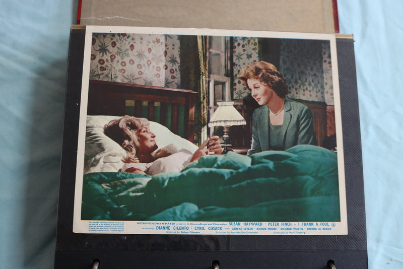 SUSAN HAYWARD SCRAPBOOK - LOADED - E 26475