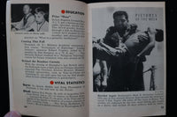1952 AUGUST 4 QUICK DIGEST MAGAZINE - YOGI BERRA COVER - K 2418