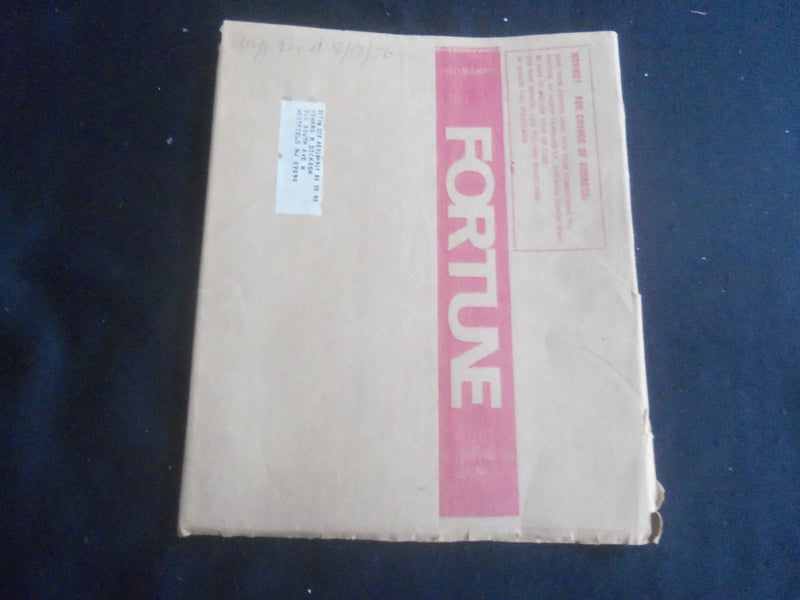 1976 AUGUST FORTUNE MAGAZINE - ORIGINAL MAILING SLEEVE- GREAT COVER & ADS- F 843