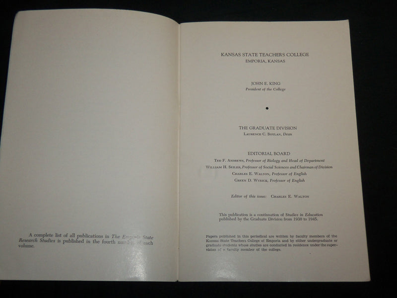 1964 SEPTEMBER SHAKESPEARE AND THE RENAISSANCE BOOK - EMPORIA STATE - J 6816