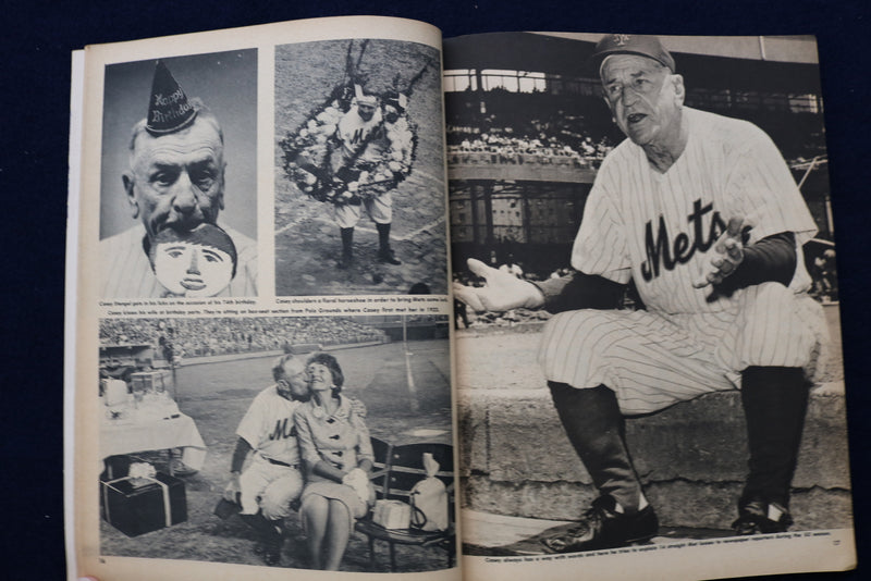 1965 NEW YORK METS MAGAZINE - CASEY STENGEL COVER - E 11908