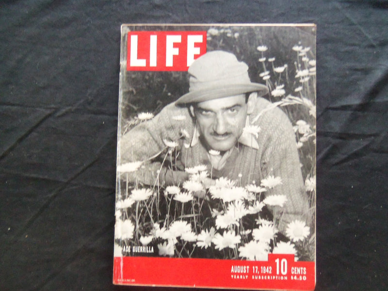 1942 AUGUST 17 LIFE MAGAZINE - GUERRILLA WARFARE EXPERT - L 300