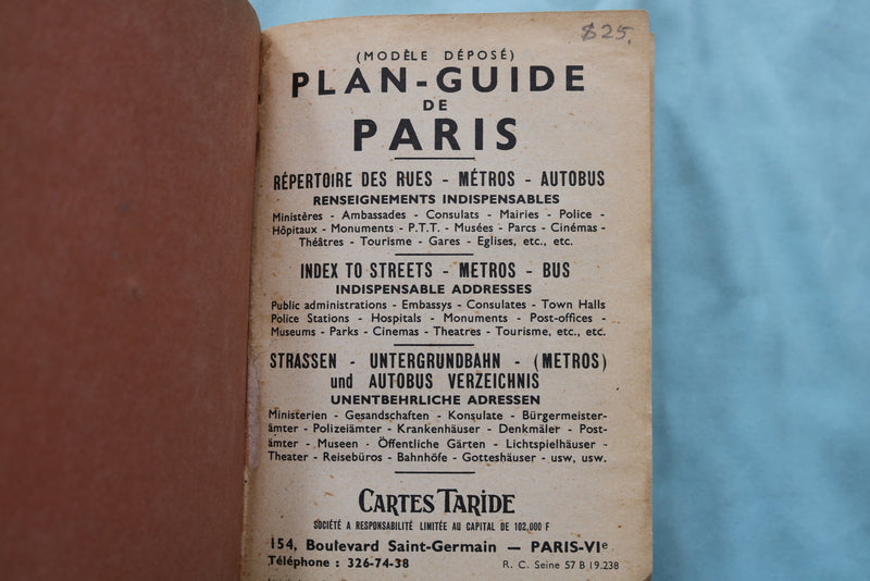 1965 PLAN-GUIDE DE PARIS - SOFTCOVER BOOK - K 2550