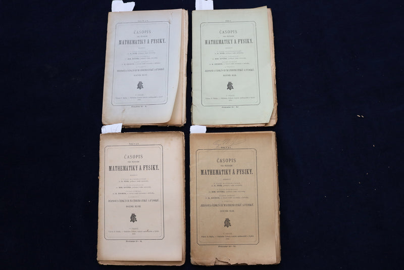 1918-1920 MATHEMATIKY A FYSIKY - CZECH TEXT - LOT OF 4 - O 3429