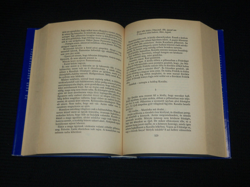 1985 HARSANYI ZSOLT HARDCOVER BOOK BY MATHIAS REX - HUNGARIAN TEXT - KD 7369