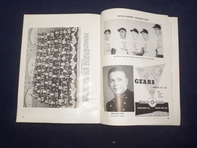 1959 OCTOBER 24 NAVY VS. PENNSYLVANIA FOOTBALL PROGRAM - NICE PHOTOS - J 9459