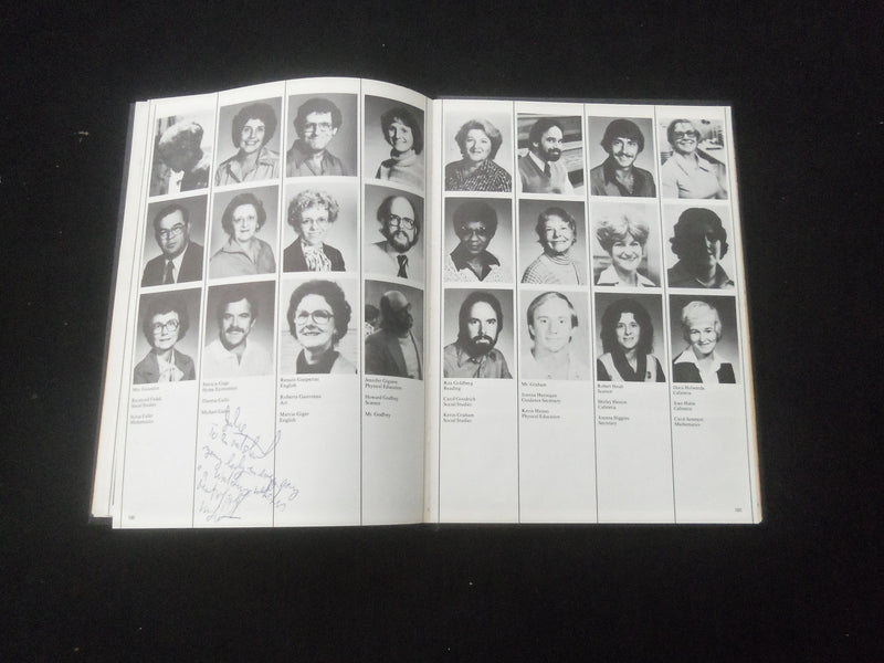 1980 SPIRIT THOMPSON JUNIOR HIGH SCHOOL YEARBOOK - MIDDLETOWN, NJ - YB 2957