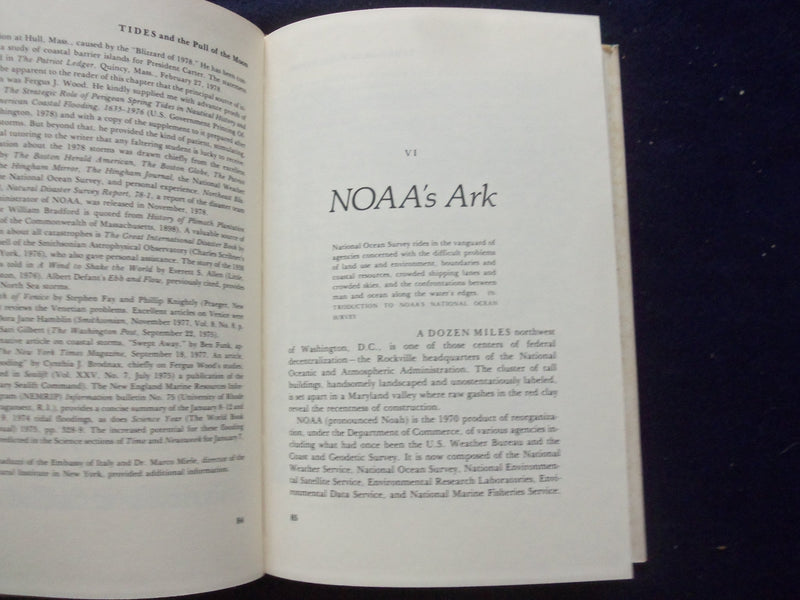 1979 TIDES AND THE PULL OF THE MOON HARDCOVER BOOK BY FRANCIS E. WYLIE - KD 8398