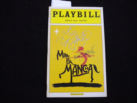 2003 MAN OF LA MANCHA PLAYBILL - BRIAN STOKES MITCHELL + 2 SIGNATURES - J 8255
