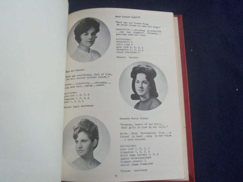 1964 REFLECTIONS SAINT JOSEPH ACADEMY YEARBOOK - MASSACHUSETTS - YB 2863
