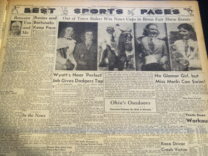 1941 AUGUST 18 CLEVELAND NEWS NEWSPAPER - FIRES AND BLAST RIP NY HARBOR- NT 7412