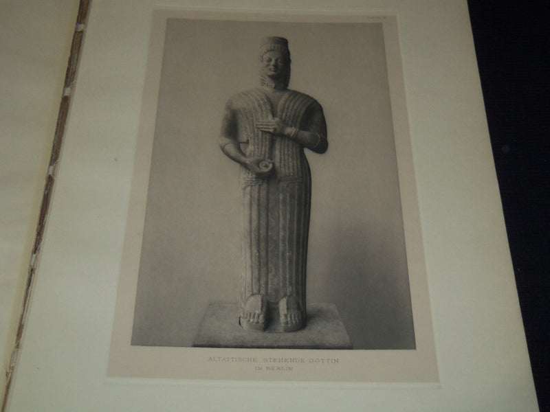 1929 DIE ALTATTISCHE STEHENDE GOTTIN IN BERLIN VOLUME BY THEODOR WIEGAND - Z 279
