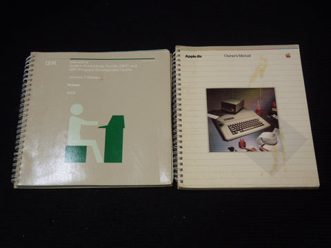 1980'S COMPUTER MANUALS LOT OF 2 - APPLE - SPIRAL BOUND - #50