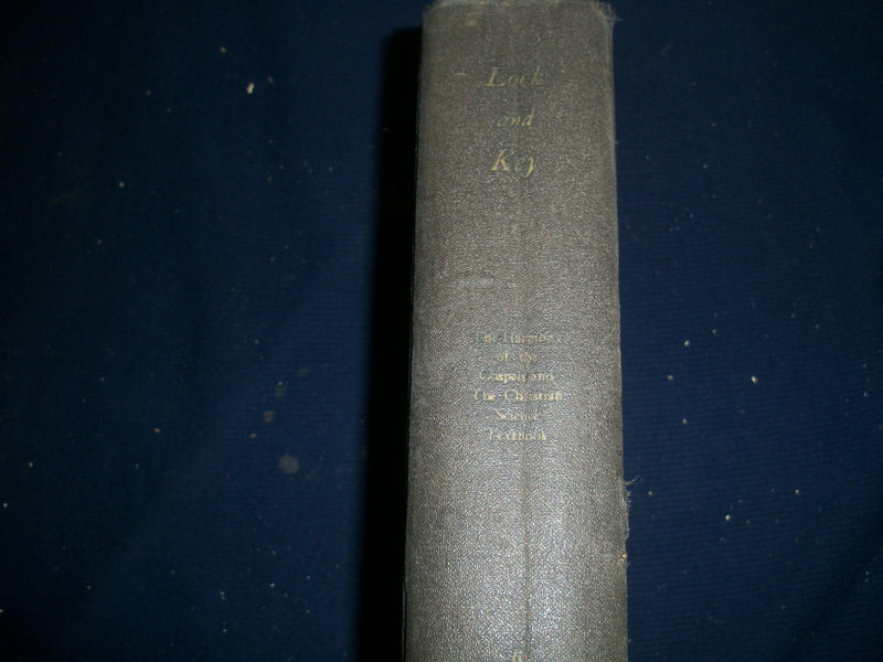 1940 LOCK AND KEY HARMONY GOSPELS BOOK BY LEE REHBERGER SIGNED - KD 589