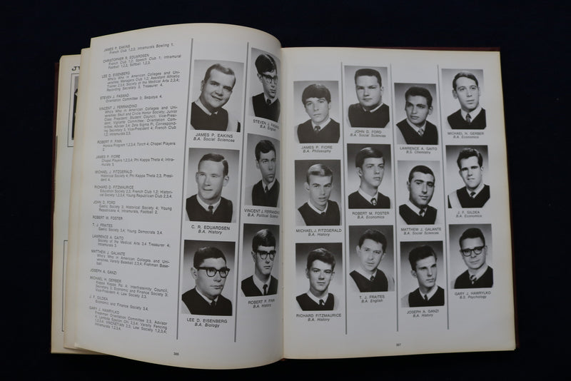 1967 VINCENTIAN ST. JOHN'S UNIVERSITY YEARBOOK - NEW YORK CITY, NY - YB 3439
