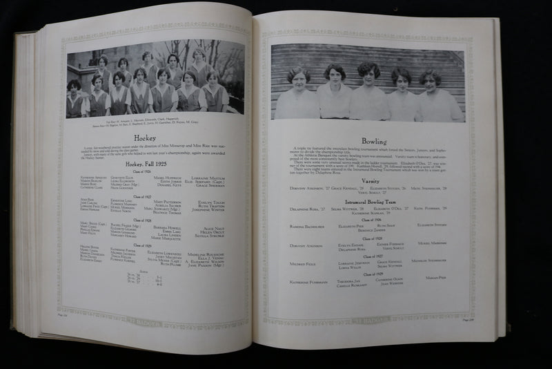 1927 THE BADGER UNIVERSITY OF WISCONSIN YEARBOOK - MADISON, WISCONSIN - YB 3506