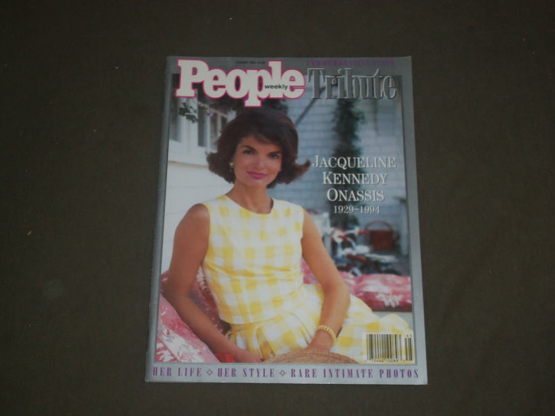 1994 SUMMER PEOPLE MAGAZINE - JACQUELINE KENNEDY ONASIS 1929-1994 - B 4670