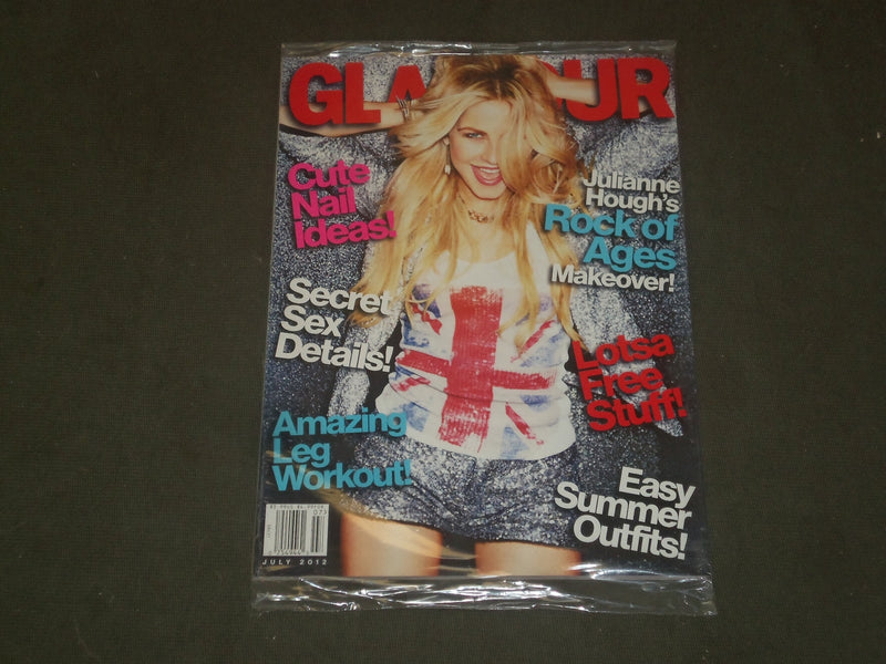 2012 JULY GLAMOUR MAGAZINE - JULIANNE HOUGH COVER - B 3215