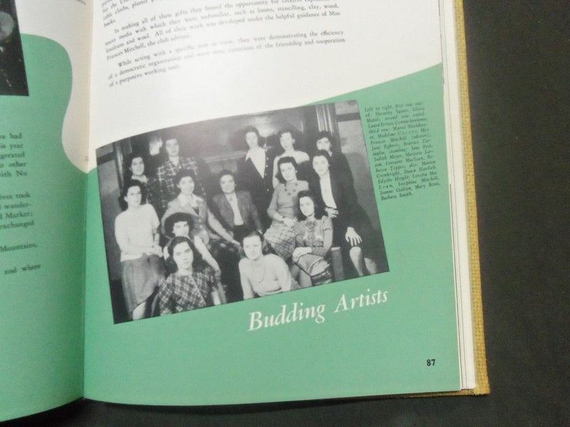 1943 NJ STATE TEACHERS COLLEGE YEARBOOK - MEMORABILIA - NEWARK - YB 568