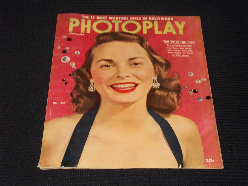 1951 DECEMBER PHOTOPLAY MAGAZINE - JANET LEIGH FRONT COVER - E 16762