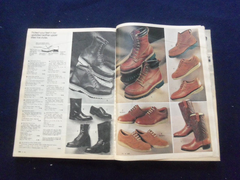1982 FALL AND WINTER MONTGOMERY WARD CATALOG - ST. PAUL, MN EDITION - R 95G
