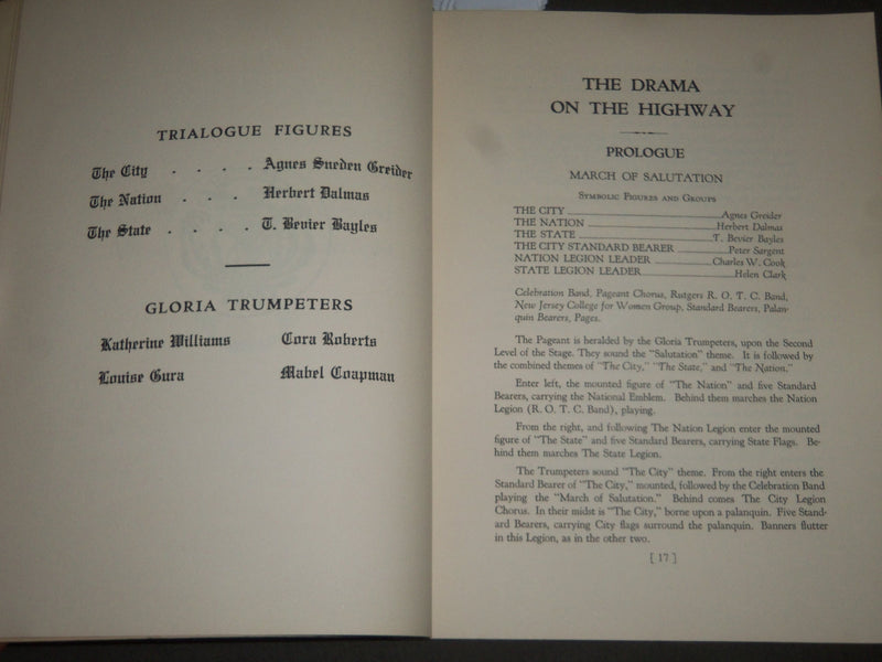1930 PAGEANT OF NEW BRUNSWICK SOFTCOVER BOOK - J 2518