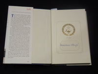 2008 MEMO TO THE PRESIDENT ELECT BOOK SIGNED BY MADELEINE ALBRIGHT - KD 2771D