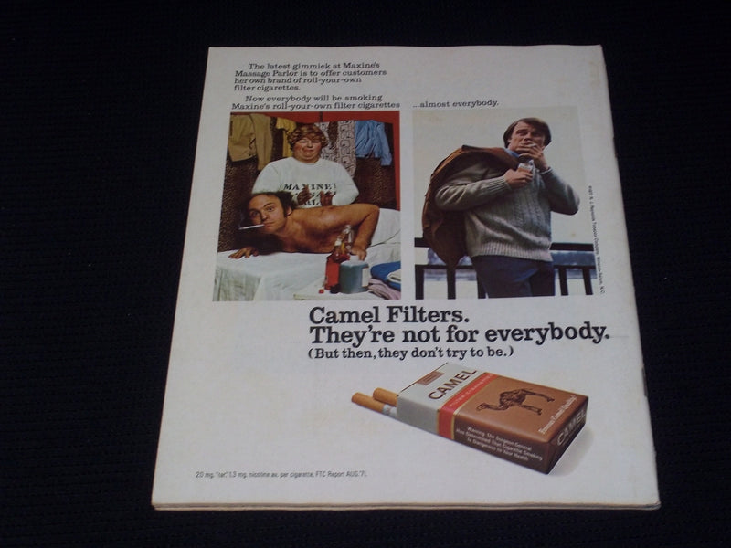 1972 MAY NATIONAL LAMPOON MAGAZINE - MEN! FRONT COVER - E 3261