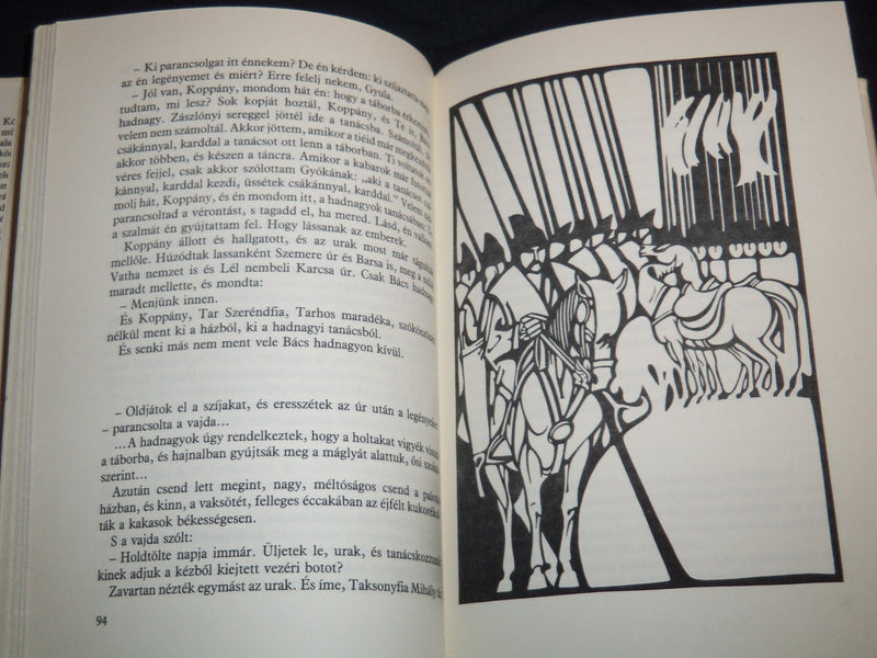 1983 AZ ORSZAGEPITO HARDCOVER BOOK BY KOS KAROLY - HUNGARIAN - KD 4671E