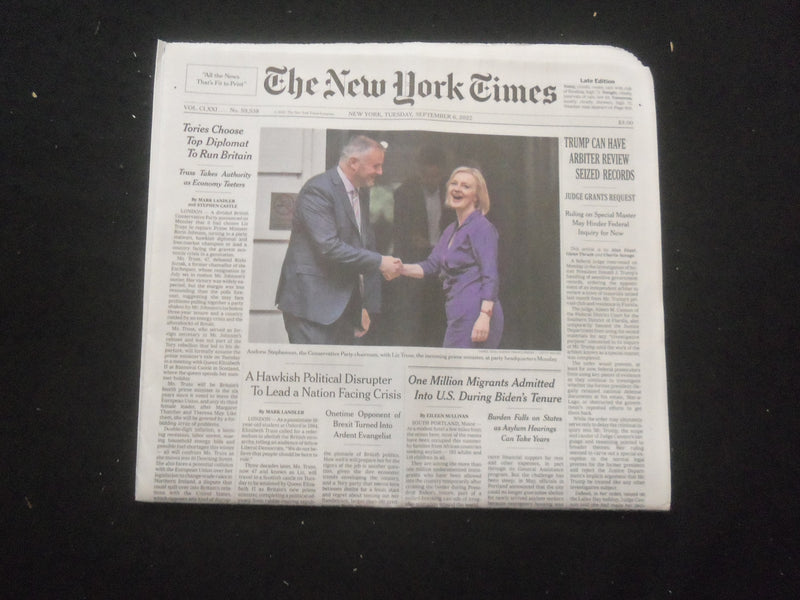 2022 SEPTEMBER 6 NEW YORK TIMES - TRUMP CAN HAVE ARBITER REVIEW SEIZED RECORDS