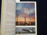 1960 ROCKETS - SCIENCE SERVICE PROGRAM SOFTCOVER BOOK BY WILLY LEY - J 9660