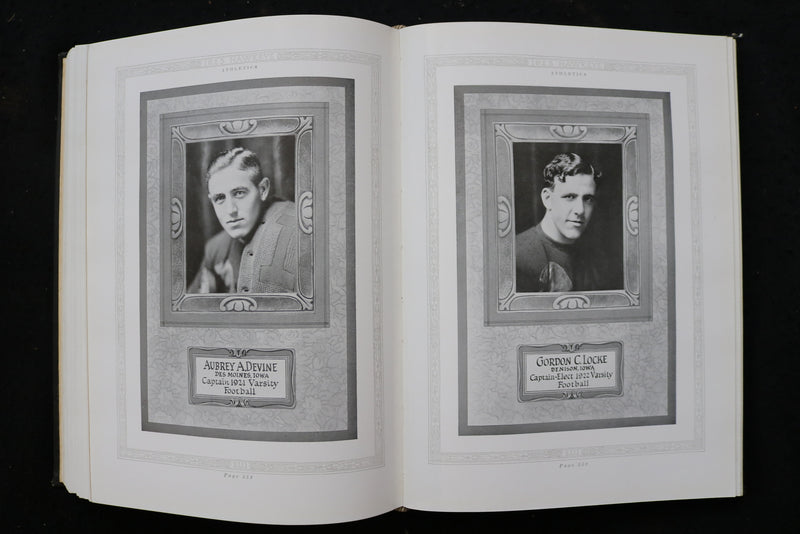 1923 THE HAWKEYE UNIVERSITY OF IOWA YEARBOOK - IOWA CITY, IOWA - YB 3538