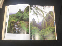 1987 HAWAII HARDCOVER BOOK BY BILL HARRIS - R 735J