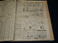 1974 NEW YORK DAILY NEWS & POST NEWSPAPER LOT OF 2 - NIXON RESIGNS - NP 4937
