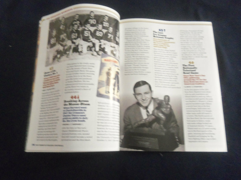 2019 NEWSWEEK SPECIAL EDITION COLLEGE FOOTBALL'S 150 GREATEST MOMENTS - SP 1221R