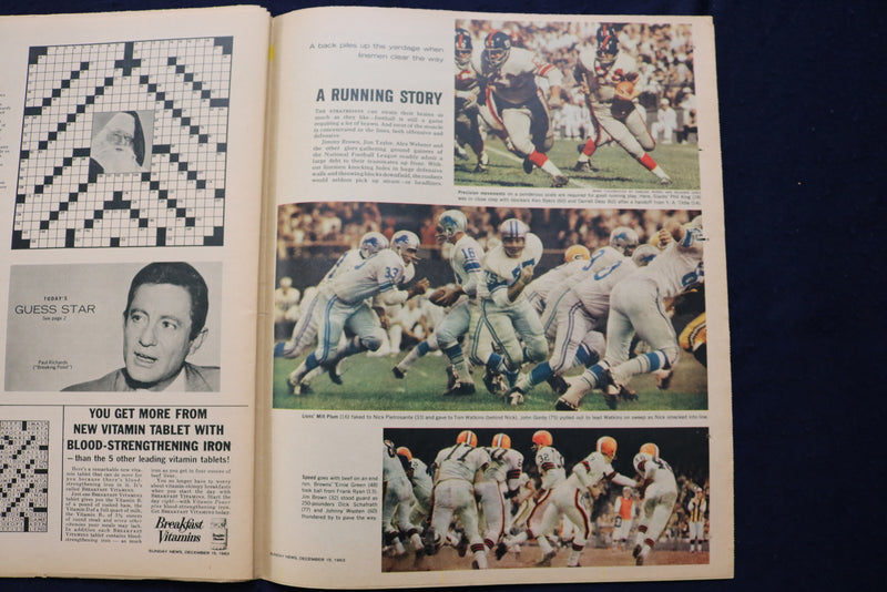 1963 DEC 15 SUNDAY NEWS COLOROTO MAGAZINE - MERRY CHRISTMAS - JFK-LBJ - E 23206
