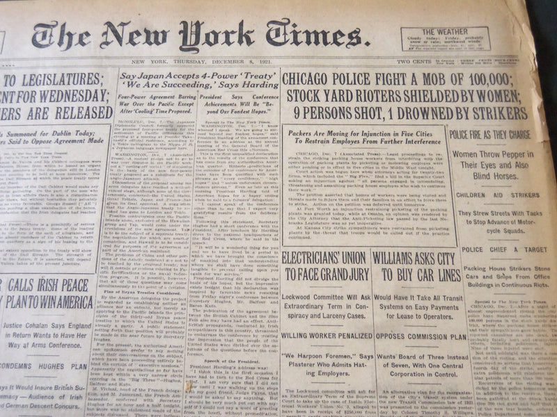 1921 DECEMBER 8 NEW YORK TIMES - CHICAGO POLICE FIGHT A MOB OF 100,000 - NT 6132