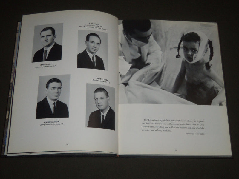 1963 FLEUR-O-SCOPE NEW YORK MEDICAL COLLEGE YEARBOOK - NICE PHOTOS - YB 1257