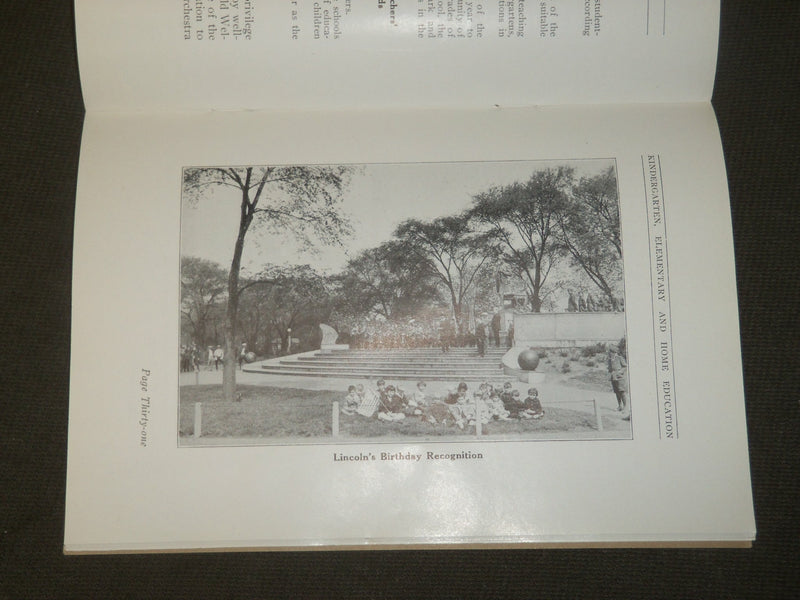 1924-1925 BULLETIN OF CHICAGO TEACHERS COLLEGE - ILLINOIS - J 3553