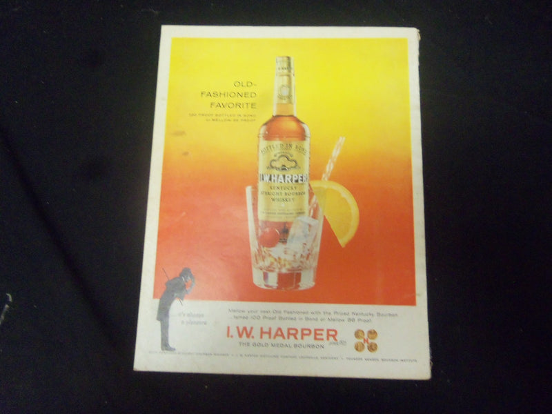 1963 FEBRUARY ESQUIRE MAGAZINE - GREAT COVER, PHOTOS AND ADS - ST 2626