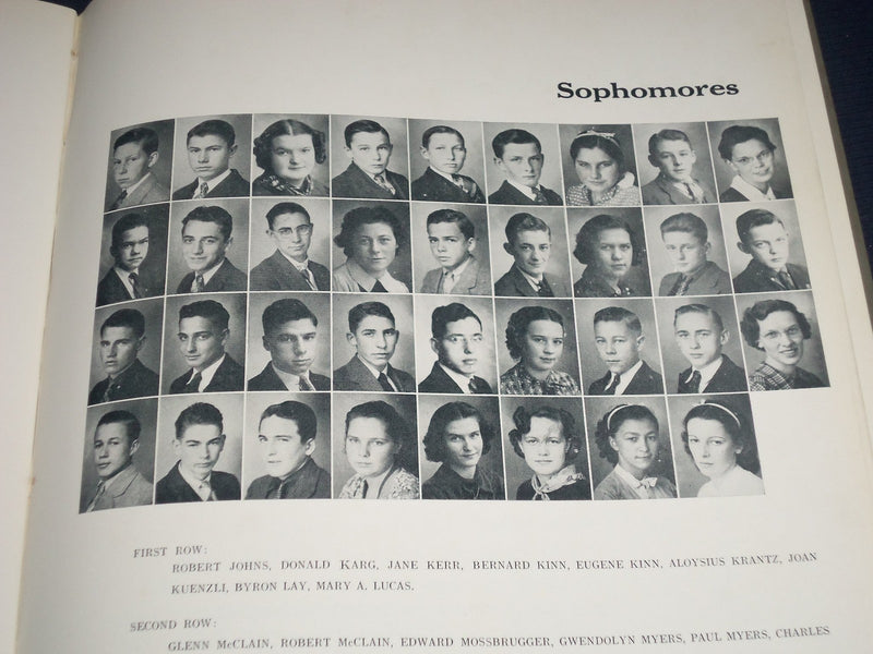 1938 INDIAN VILLAGE ANNUAL UPPER SANDUSKY HIGH SCHOOL YEARBOOK - YB 717