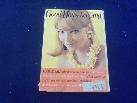 1966 JULY GOOD HOUSEKEEPING MAGAZINE - LUCILLE BALL ARTICLE & PHOTOS - F 514Q