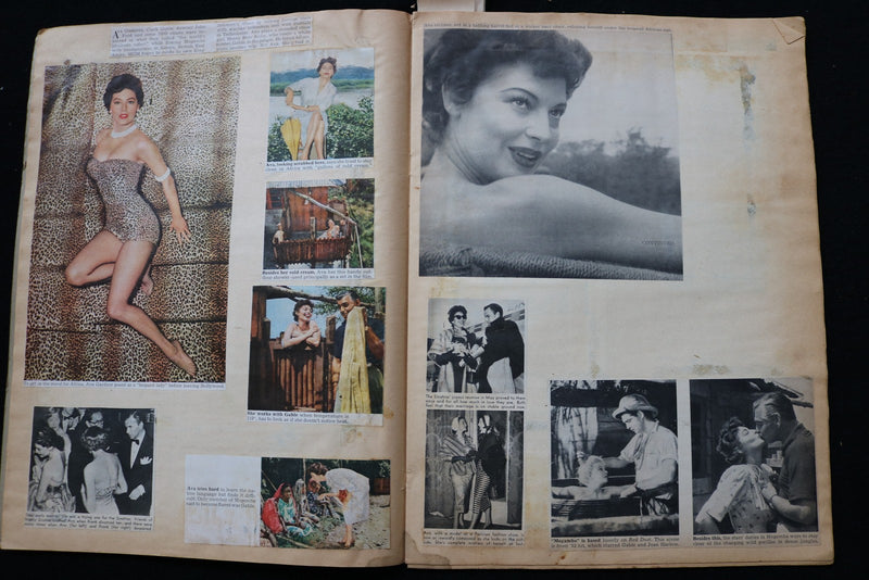 AVA GARDNER & FRANK SINATRA SCRAPBOOK - E 24920