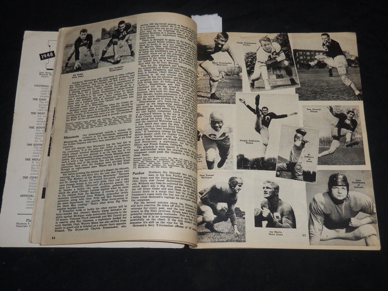 1948 ILLUSTRATED FOOTBALL ANNUAL MAGAZINE - CHUCK BEDNARIK COVER - J 5749