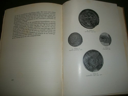 1933 PRINS WILLEM VAN ORANJE (1533-1933) BOOK - DUTCH - KD 689
