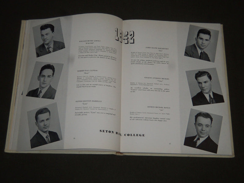 1942 WHITE & BLUE SETON HALL COLLEGE YEARBOOK- SOUTH ORANGE NEW JERSEY - YB 1075